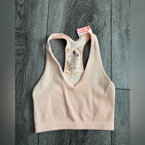 Free people movement Peach Ribbed V-Neck Crop Top - Picture 1 of 4